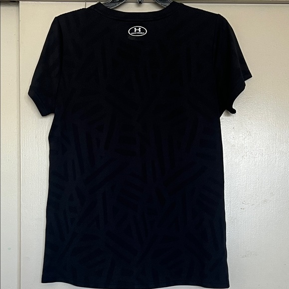 Under Armour Women's Black Short Sleeve Tee - Picture 5 of 5